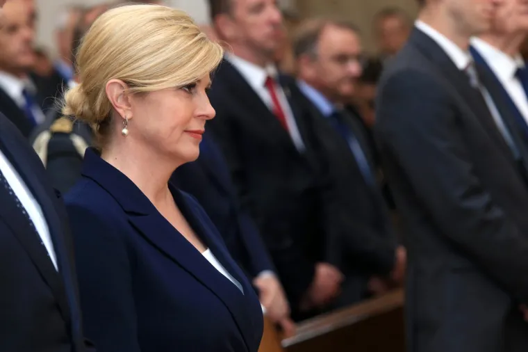 Državni vrh odao počasti poginulim braniteljima Vukovara u Domovinskom ratu