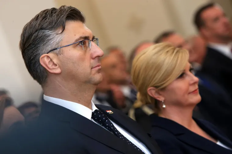 Državni vrh odao počasti poginulim braniteljima Vukovara u Domovinskom ratu