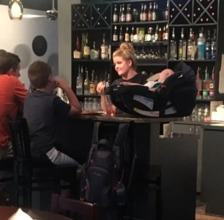 20 urnebesnih, ali i uznemirujućih poteza roditelja koji će sve napraviti za dobru fotku