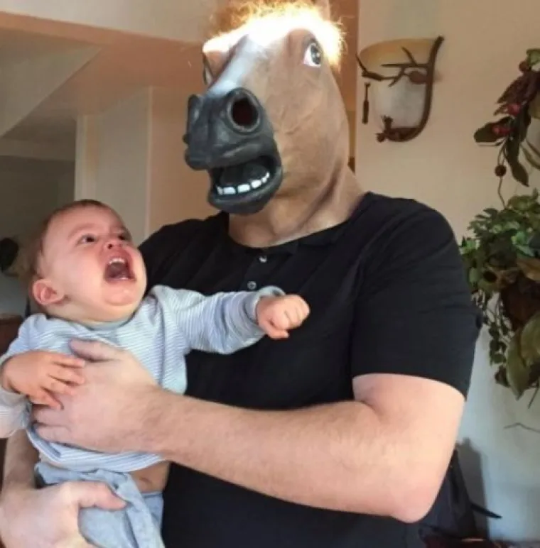 20 urnebesnih, ali i uznemirujućih poteza roditelja koji će sve napraviti za dobru fotku