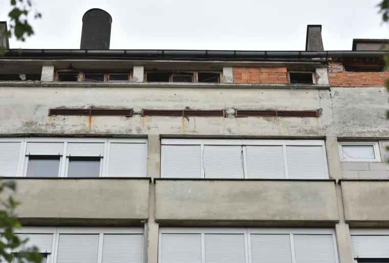 Eksplozija u stambenoj zgradi u zagrebačkom Prečkom