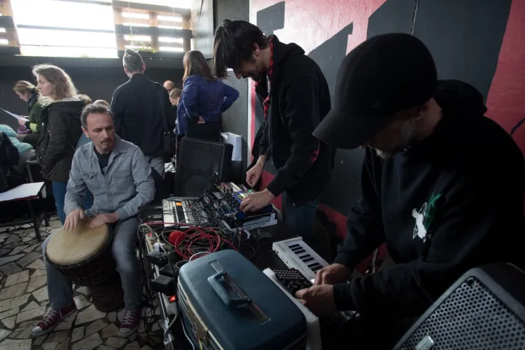 Ovako je proslavljena obljetnica oslobođenja Zagreba: Vijorila se zastava s crvenom zvijezdom petokrakom!