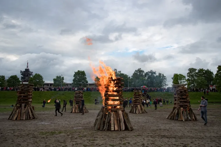 Ovako je proslavljena obljetnica oslobođenja Zagreba: Vijorila se zastava s crvenom zvijezdom petokrakom!