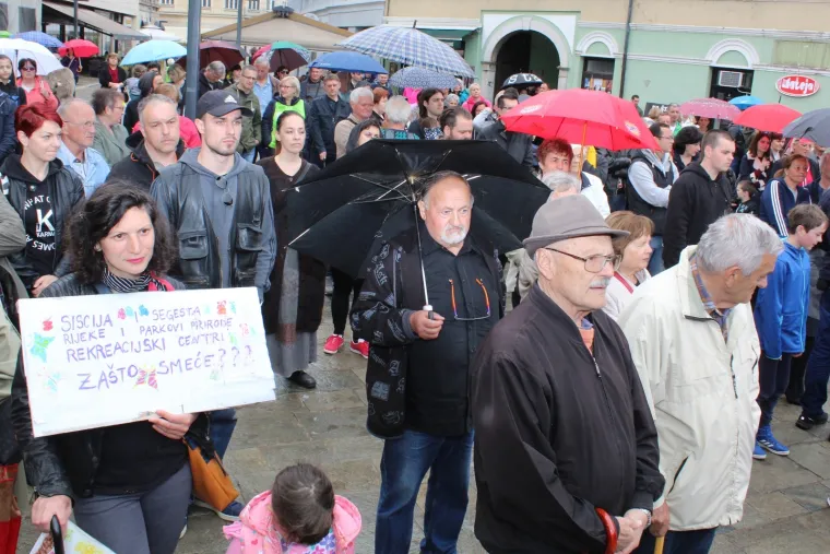 Pobuna građana: 'U na&scaron;u županiju trebao bi doći nuklearni, kemijski, medicinski, azbestni i sve druge vrste otpada'