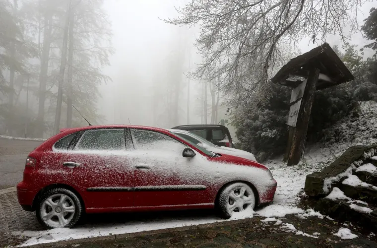 SNIJEG ZABIJELIO SLJEME I MEDVEDNICU: Nitko nije očekivao da ćemo ovako bajkovite prizore doživjeti u svibnju