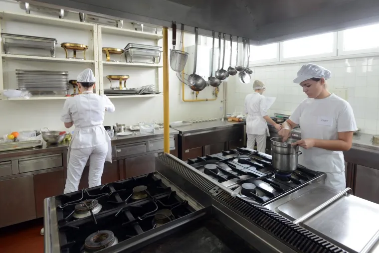 Nezaposleni ste? Ovo su zanimanja za koja se u Hrvatskoj najlak&scaron;e nađe posao!