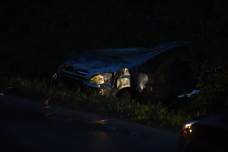 Velika tragedija kod Karlovca: U slijetanju automobila u rijeku Kupu poginuo vozač
