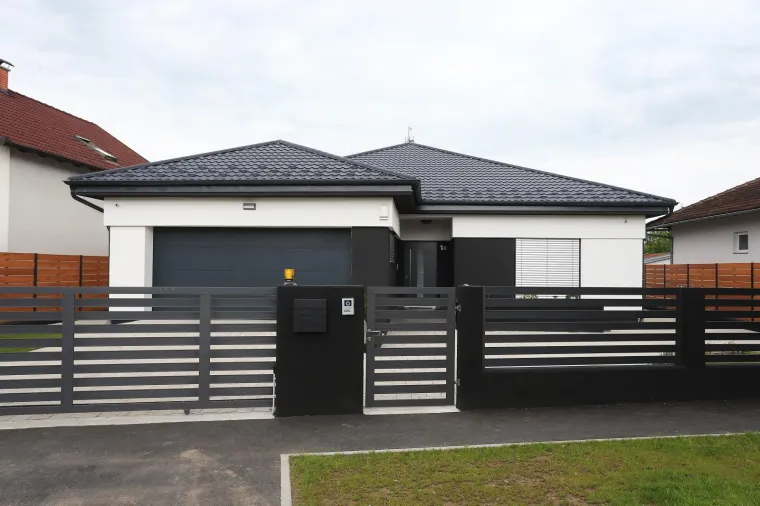 Virovitica - Obiteljska kuća ministra Tomislava Tolu&scaron;ića. Photo: Davor Javorovic/PIXSELL