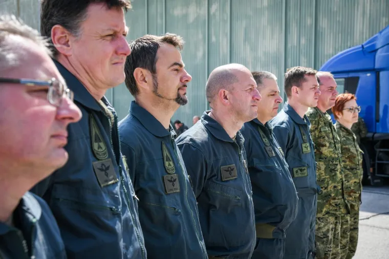 LEGENDARNI PEREŠINOV MIG 21 VRAĆEN JE U HRVATSKU: Stigao je u zagrebačku vojnu bazu Marko Živković na Plesu