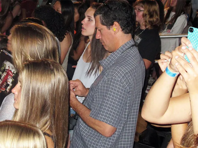 Patnje očeva koji su svoje kćeri odveli na koncerte 'boy bendova' i požalili