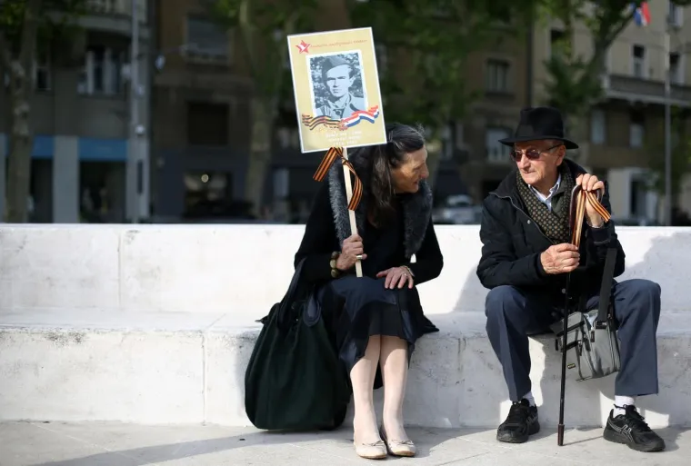 U sjećanje na poginule: S Trga žrtava fa&scaron;izma krenula povorka 'Besmrtnog partizanskog odreda'