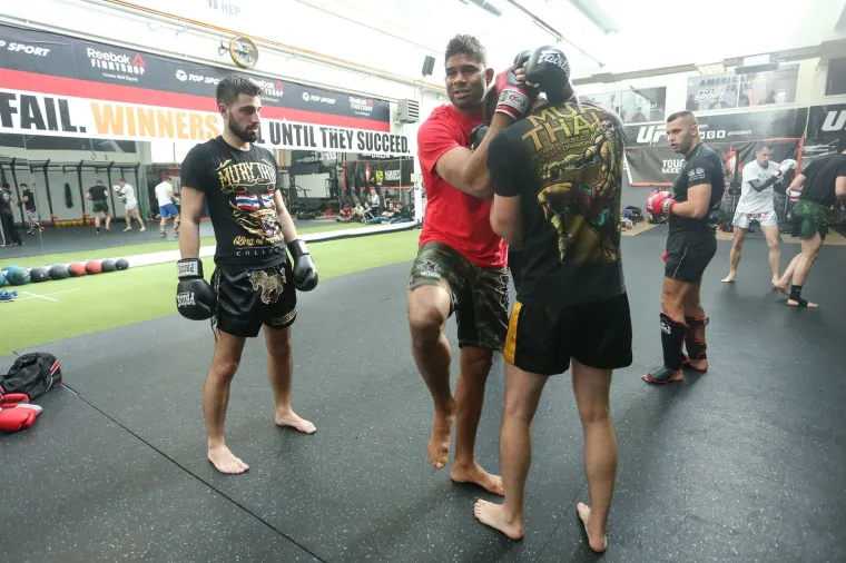 LEGENDA MMA STIGLA U ZAGREB: Borac kojeg je Cro Cop dobro zapamtio oduševio fanove krvavog sporta