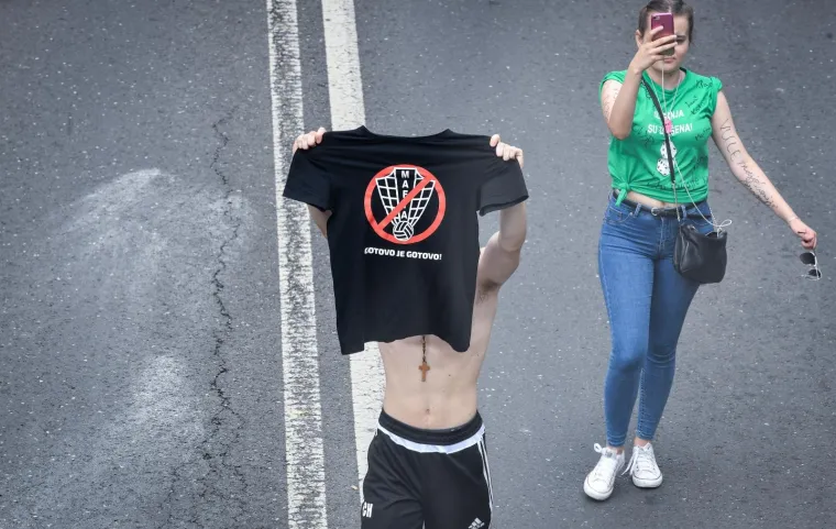 Uskoro nam maturanti slave, pa smo izabrali 20 najluđih fotki s prija&scaron;njih norijada