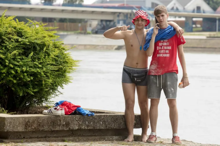 Uskoro nam maturanti slave, pa smo izabrali 20 najluđih fotki s prija&scaron;njih norijada