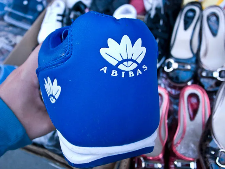 Adidos, Michaelsoft Binbows, Mike: Urnebesni lažnjaci na koje smo nai&scaron;li surfajući &scaron;tandovima internetskog hrelića