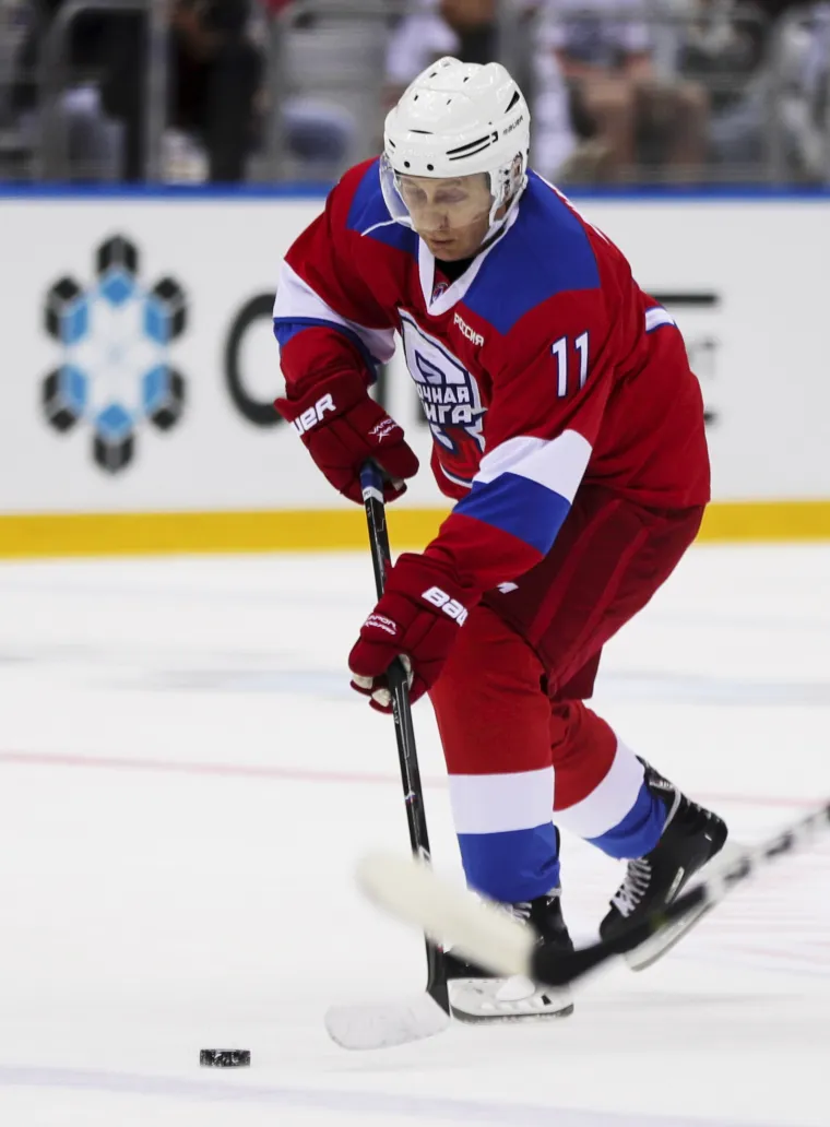 Pogledajte Vladimira Putina u akciji, zabio je osam golova!