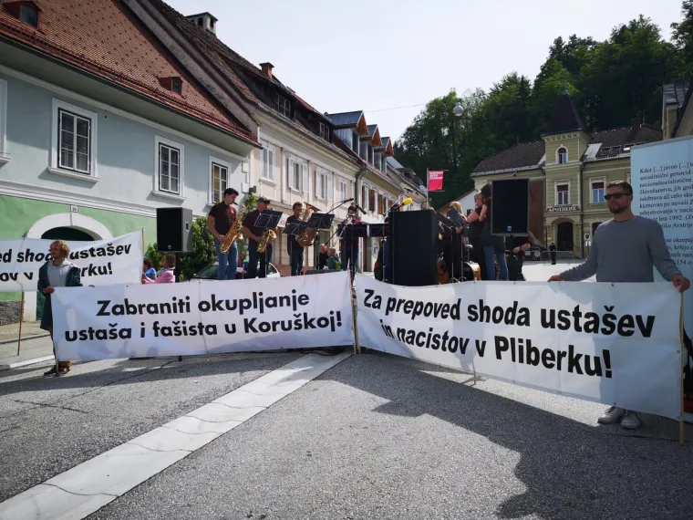 Antifašisti na kontraskupu: 'Okupljanje u Bleiburgu je naricanje za propalom ustaškom paradržavom'