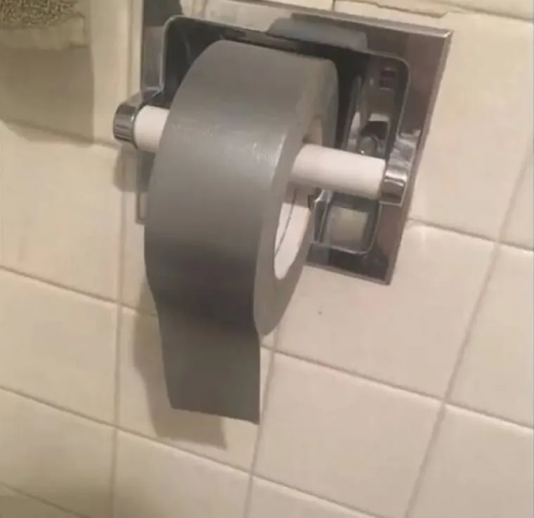 INTERNET OBILUJE BIZARNIM PRIZORIMA: Neke je teže objasniti čak i od zapo&scaron;ljavanja u Holdingu