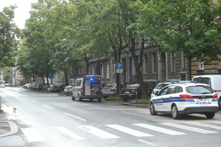 Vi&scaron;e ozlijeđenih u te&scaron;koj nesreći u centru Zagreba