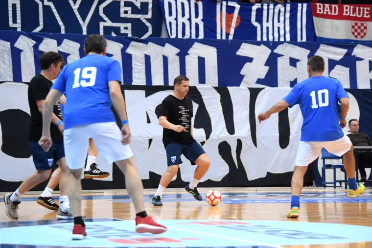 Dinamove legende i ikone HNL-a održale nogometni spektakl u Ciboni