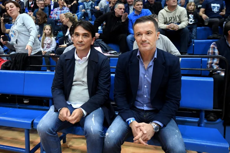 Dinamove legende i ikone HNL-a održale nogometni spektakl u Ciboni