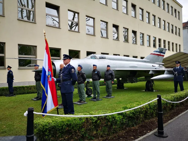 Na 'Povratku pobjednika' i Ante Gotovina. Emotivan govor Pere&scaron;inove kćeri: 'I danas je Rudi s neba pomogao...'