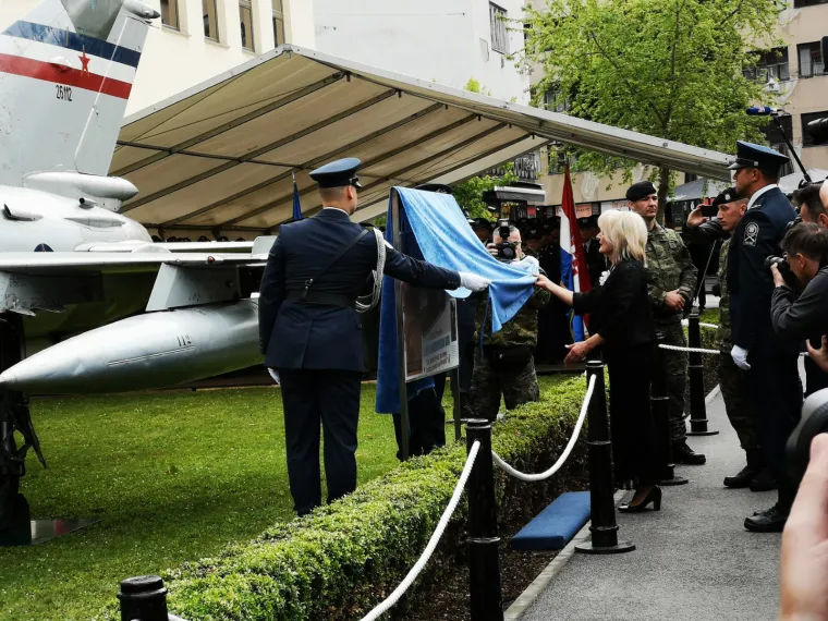 Na 'Povratku pobjednika' i Ante Gotovina. Emotivan govor Pere&scaron;inove kćeri: 'I danas je Rudi s neba pomogao...'