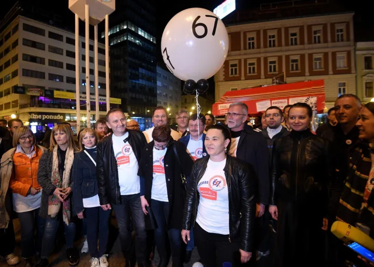 Za referendum prikupljeno vi&scaron;e od 600.000 potpisa! 'Građani, uspjeli smo. Ne&scaron;to možemo promijeniti!'