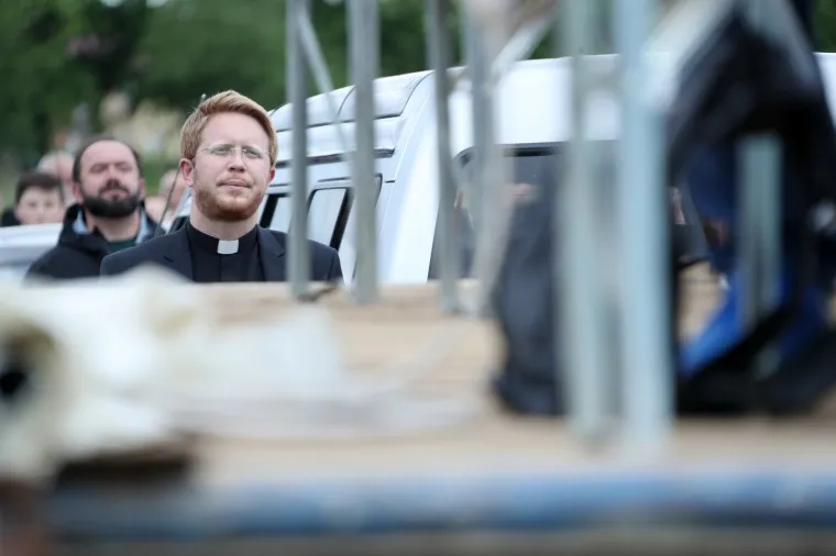 ODRŽANA LETAČKA MANIFESTACIJA U SJEĆANJE NA LEGENDARNOG PILOTA RUDOLFA PERE&Scaron;INA: Sudjelovalo desetak zrakoplova