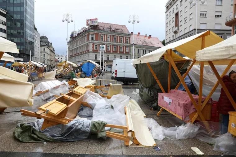 OLUJNO NEVRIJEME POKOSILO ZAGREB: Fotografije otkrile &scaron;tetu koju je prouzročio jak vjetar, stradao i poznati lokal u Tkalči
