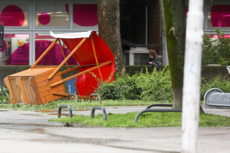 Orkanski vjetar razvalio dijelove zemlje, zbraja se materijalna &scaron;teta