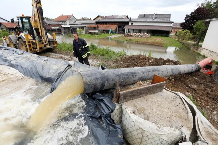 Nabujale rijeke ponovno prijete: Unatoč izvanrednim mjerama, građani u strahu od novih poplava