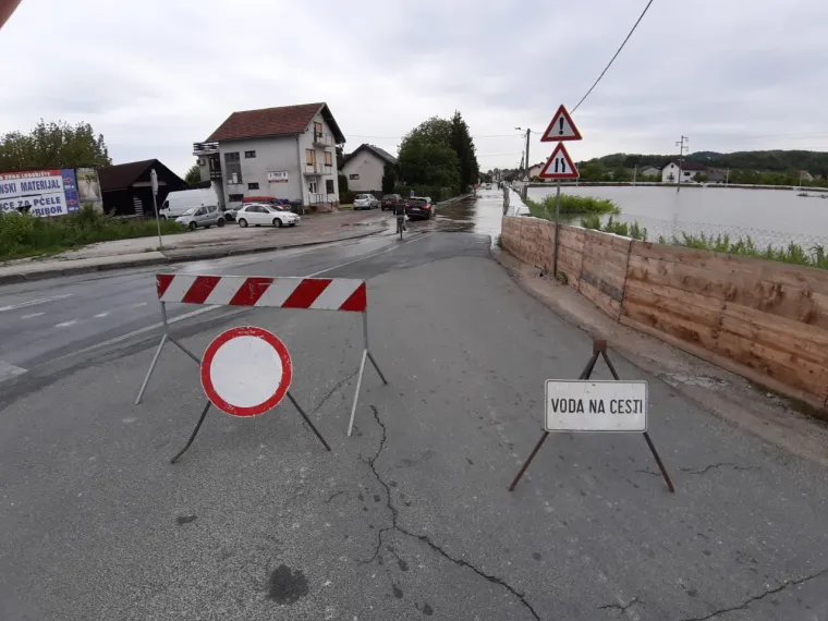 Nabujale rijeke ponovno prijete: Unatoč izvanrednim mjerama, građani u strahu od novih poplava