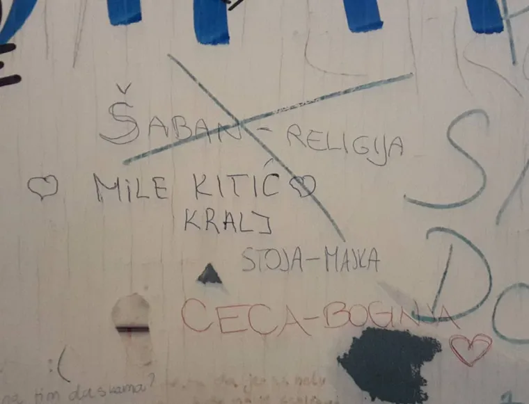 WC kao odaja tajni: Mudrolije sa zahoda Filozofskog jer njegovi studenti ne znaju kamo bi sa svim tim mislima