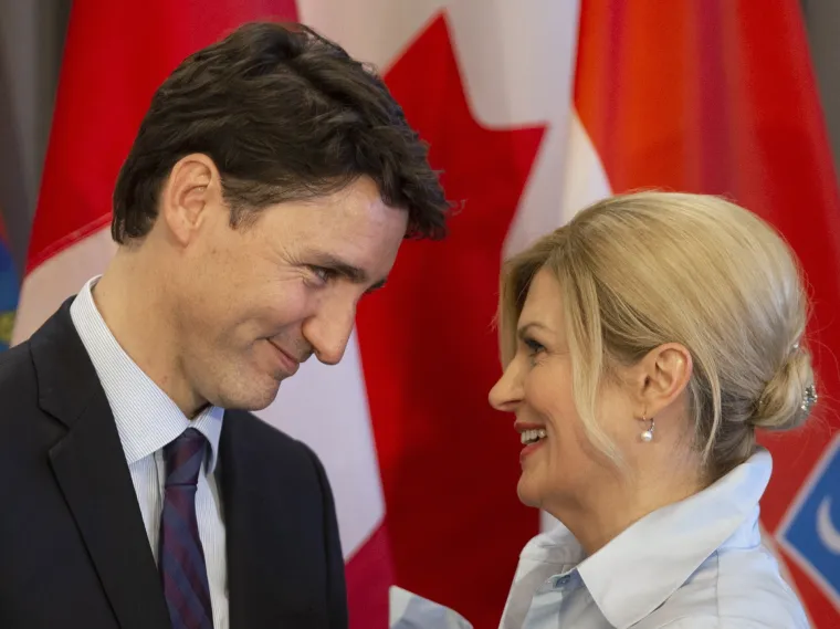 Sreća na dalekom Sjeveru: Razdragani susret Kolinde Grabar-Kitarović i najvećeg &scaron;armera među političarima