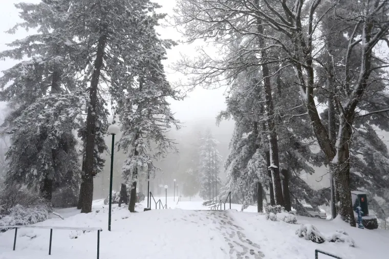 USRED SVIBNJA ZABIJELILO SLJEME: Fotke izgledaju nestvarno