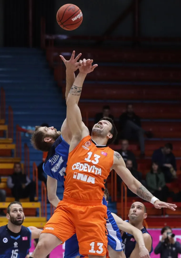 ZADARSKI PODVIG U FOTOGRAFIJAMA: Nazorovi izabranici očitali lekciju branitelju naslova