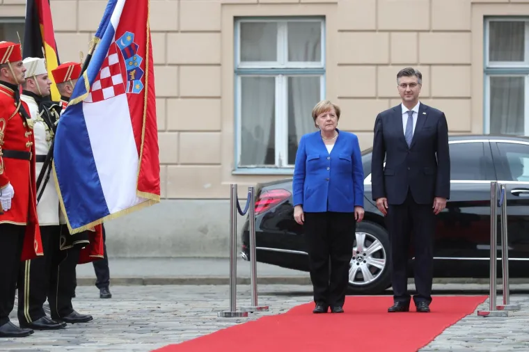 MERKEL U BANSKIM DVORIMA: Posjet koji je začudio Nijemce, ali jako obradovao Plenkovića