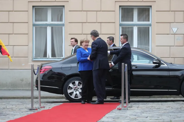 MERKEL U BANSKIM DVORIMA: Posjet koji je začudio Nijemce, ali jako obradovao Plenkovića