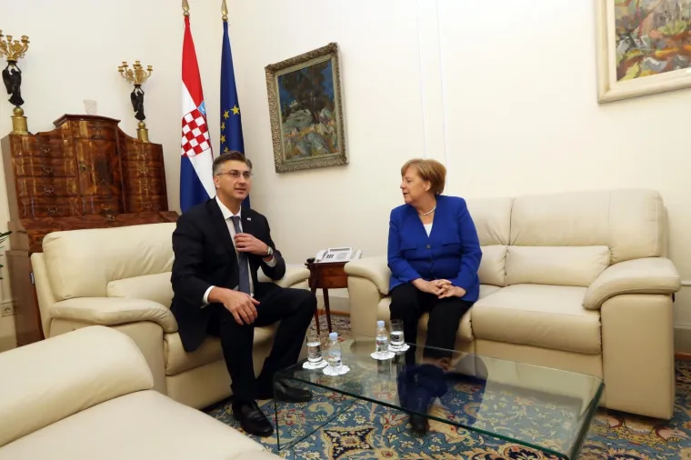 MERKEL U BANSKIM DVORIMA: Posjet koji je začudio Nijemce, ali jako obradovao Plenkovića