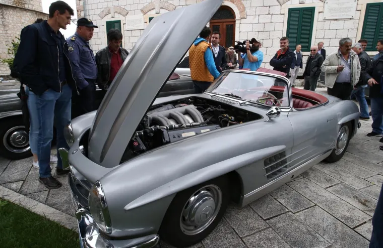 Imoćani idu po Guinnessov rekord sa stilom: Pokušat će okupiti više od 2000 Mercedesa