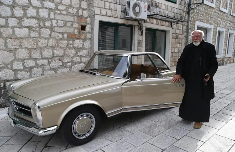Imoćani idu po Guinnessov rekord sa stilom: Pokušat će okupiti više od 2000 Mercedesa