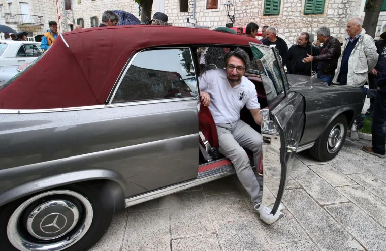 Imoćani idu po Guinnessov rekord sa stilom: Pokušat će okupiti više od 2000 Mercedesa