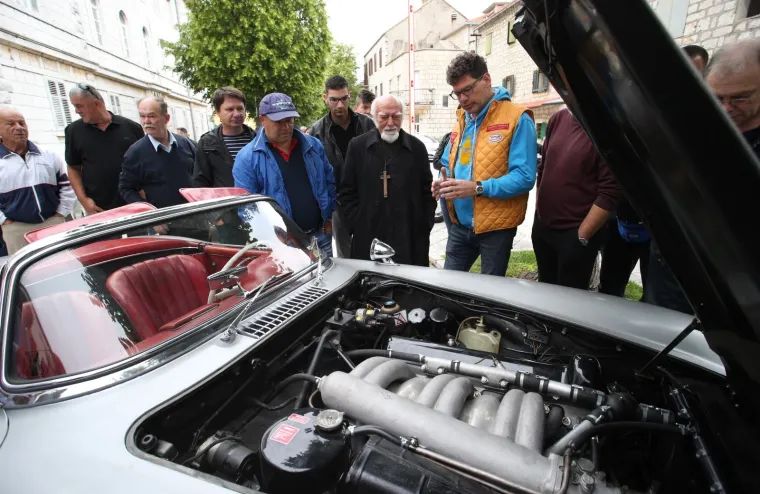 Imoćani idu po Guinnessov rekord sa stilom: Poku&scaron;at će okupiti vi&scaron;e od 2000 Mercedesa