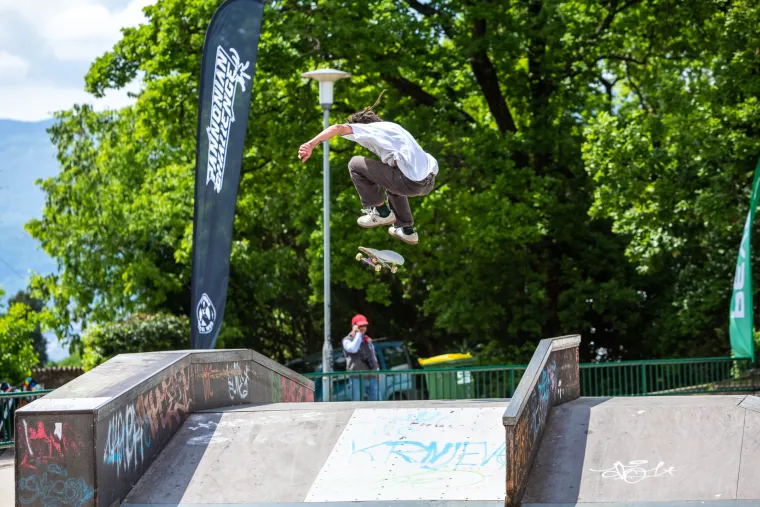 Ekstremni sport u Hrvatskoj di&scaron;e punim plućima