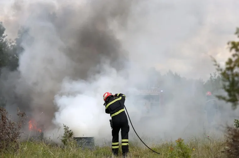 Spektakularna vježba u tri županije: Pogledajte vatrogasne, vojne i policijske snage u akciji!