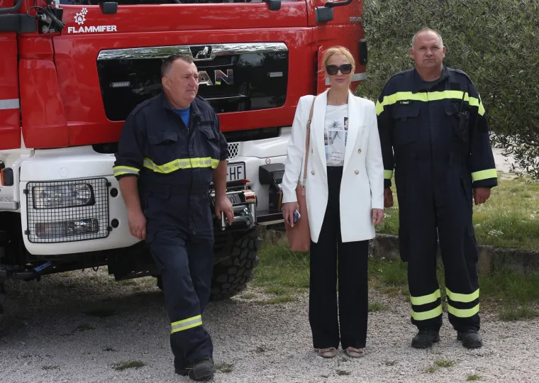 Spektakularna vježba u tri županije: Pogledajte vatrogasne, vojne i policijske snage u akciji!