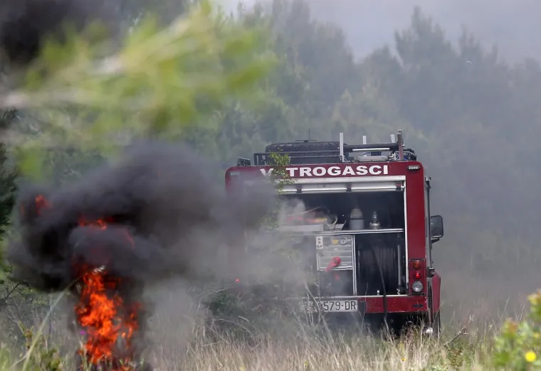 Spektakularna vježba u tri županije: Pogledajte vatrogasne, vojne i policijske snage u akciji!