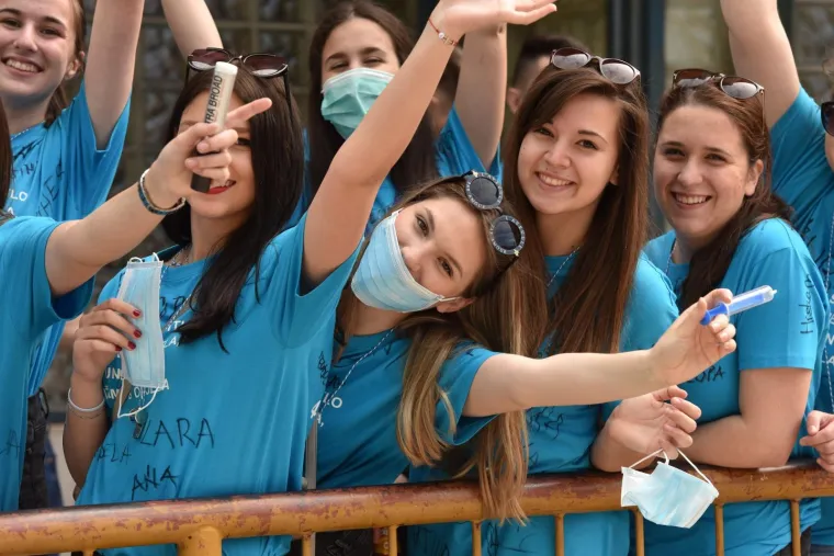 &Scaron;ibenski maturanti danas se od srednjo&scaron;kolskih klupa opra&scaron;taju tradicionalnom norijadom.