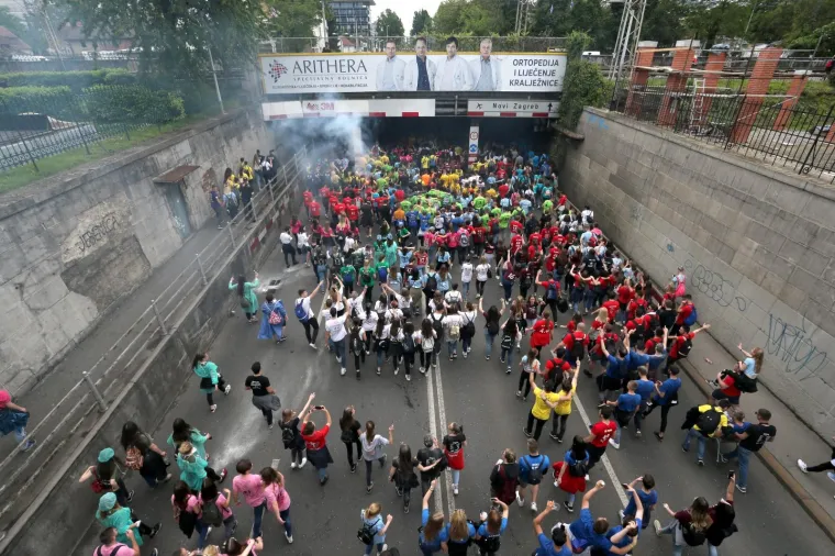 Maturanti se okupali u Mandu&scaron;evcu pa krenuli prema Bundeku: Hitna pomoć imala dvije intervencije